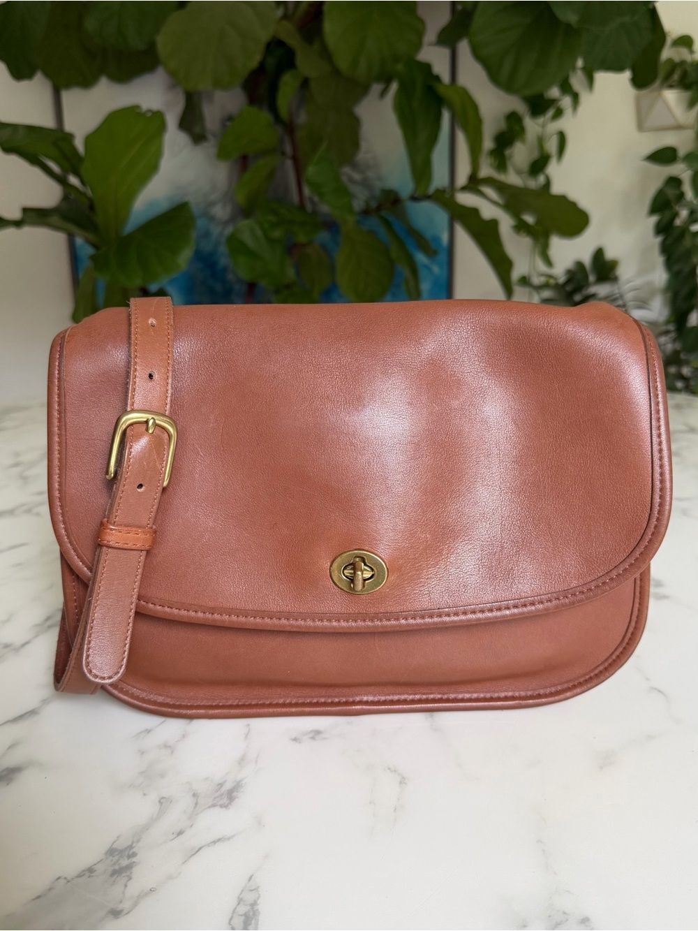 Coach Vintage City Bag 9790 British Tan Leather Turnlock Crossbody 90's USA